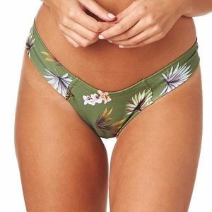 MONTCE Plants on Green Bikini Bottoms S
